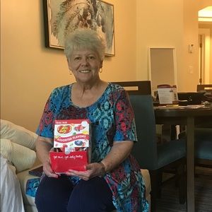 Meet your Posher, Nancy